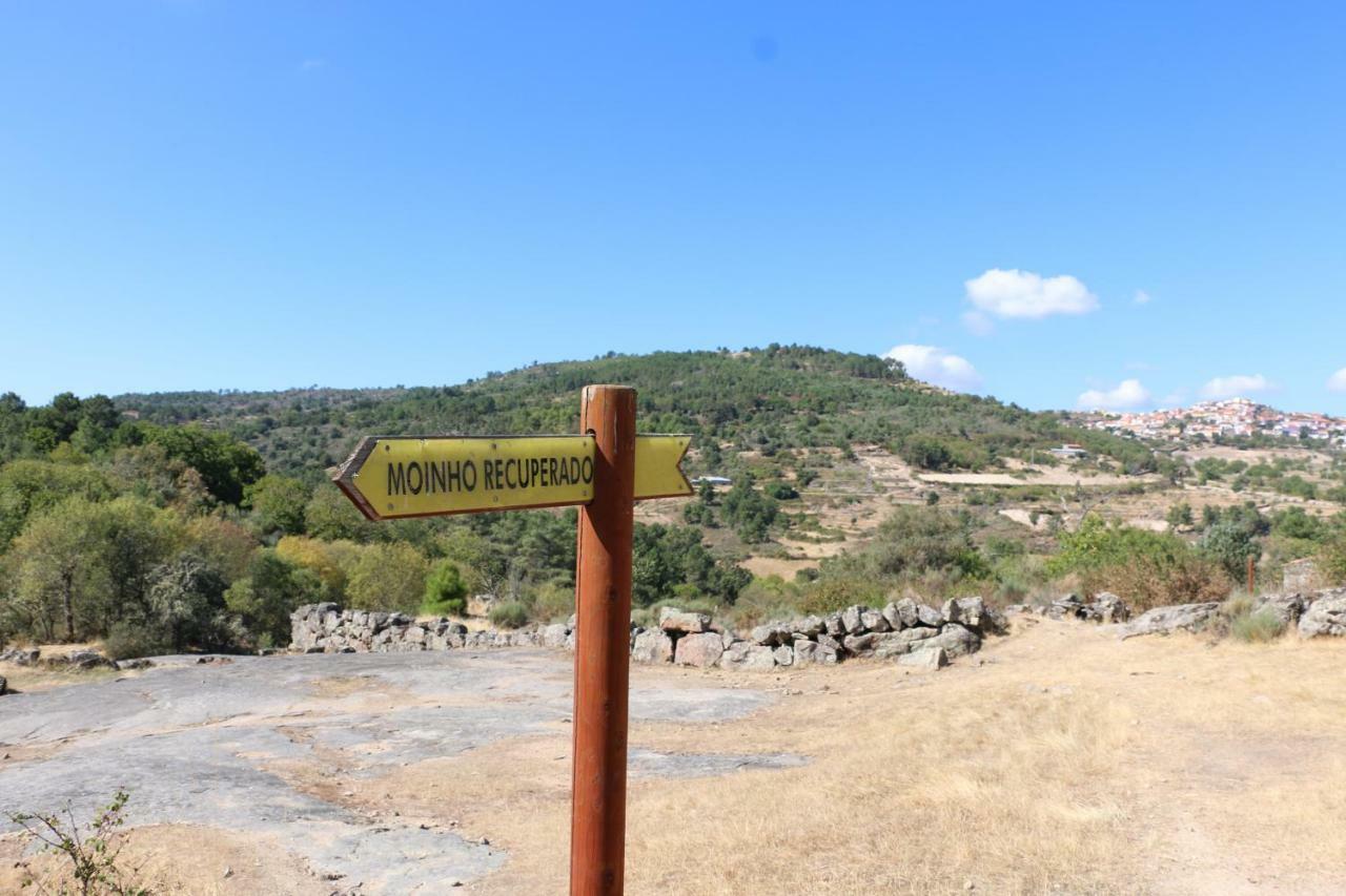 ホテル Casa Dona Urraca Vilarinho da Castanheira エクステリア 写真