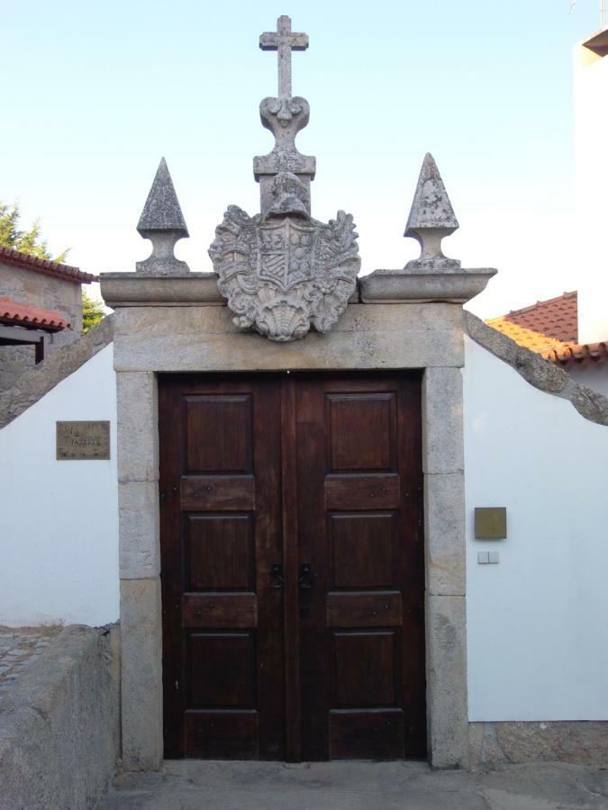 ホテル Casa Dona Urraca Vilarinho da Castanheira エクステリア 写真